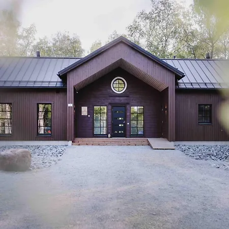 Iisland Aava 아파트